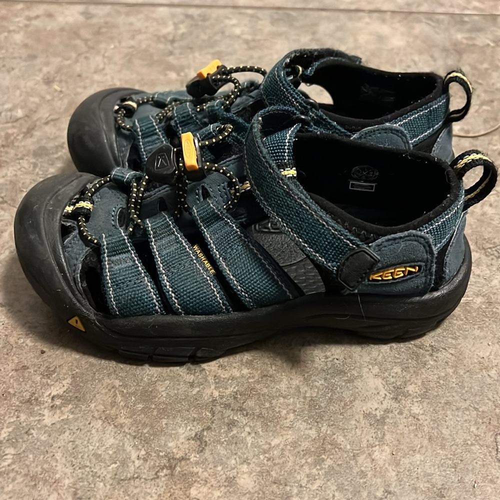 Boys Keen Sandals